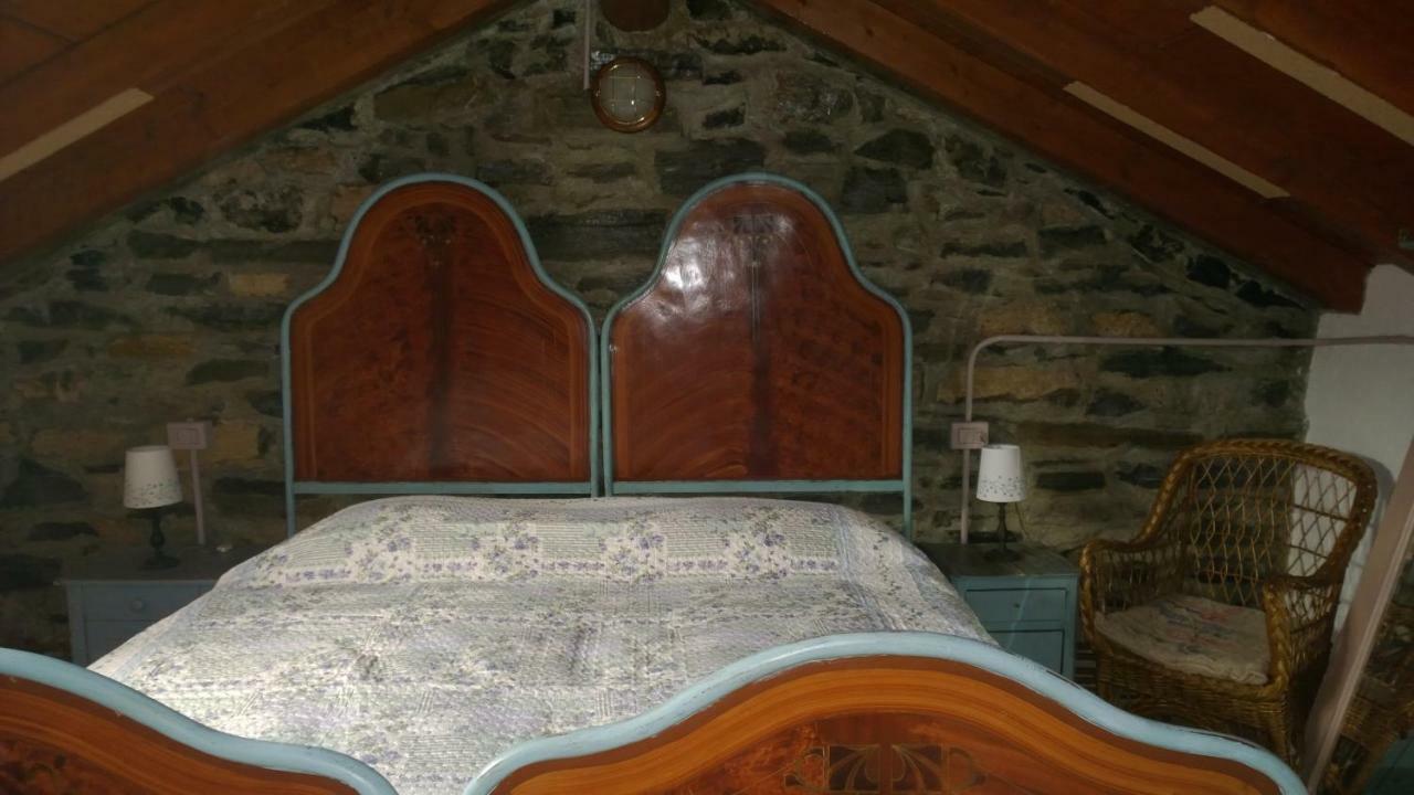 B&B "A Casa Di Camilla" Carate Urio Habitación foto