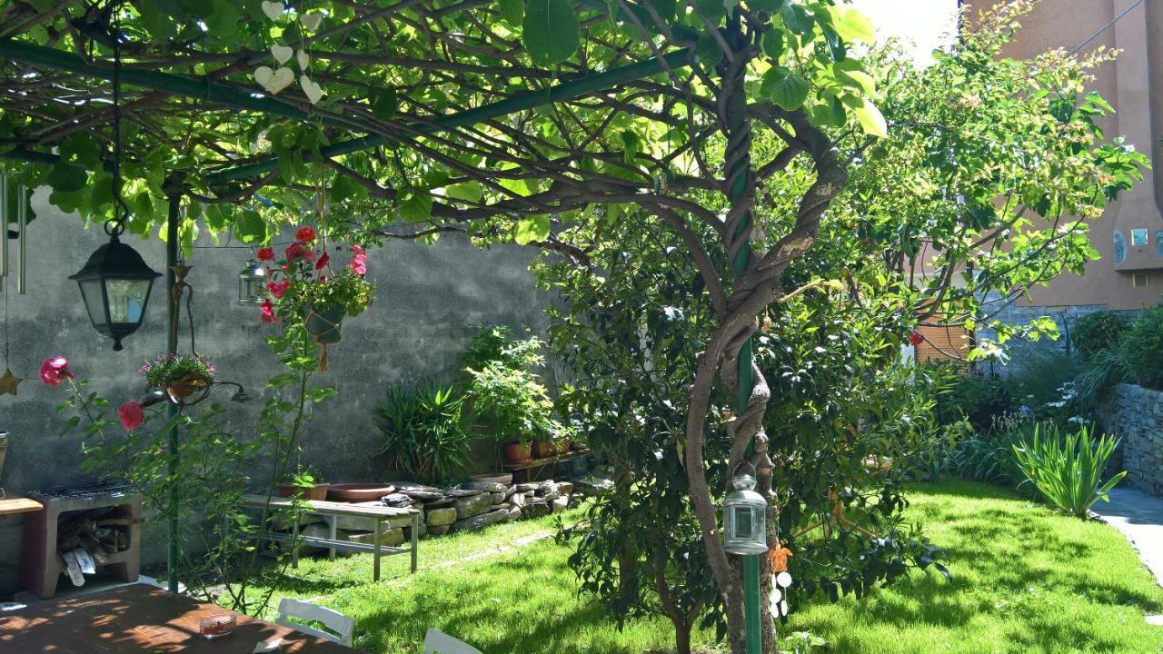 B&B "A Casa Di Camilla" Carate Urio Exterior foto
